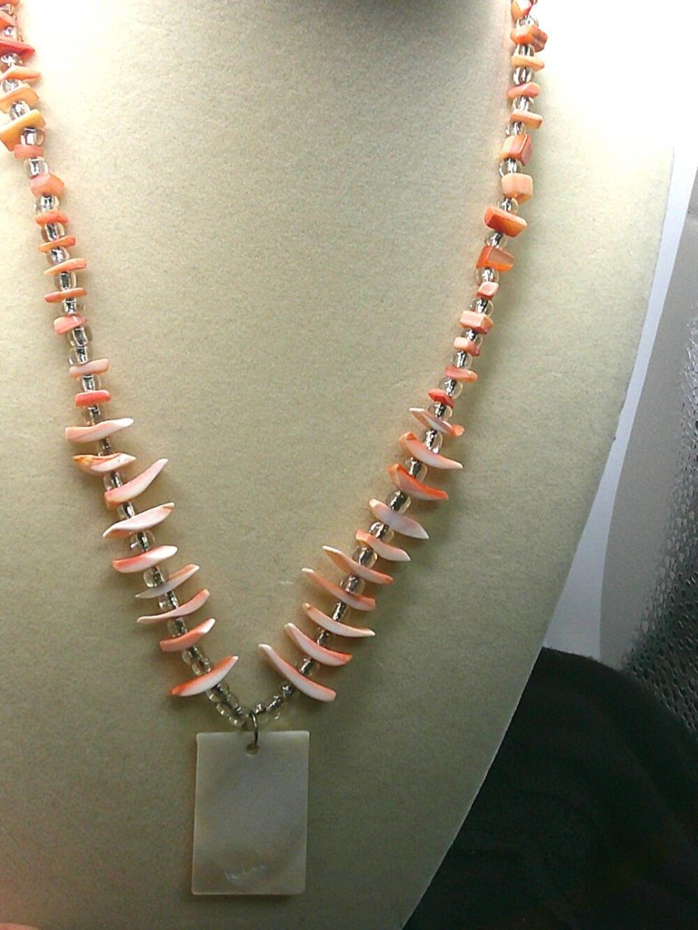 Pink shell Necklace